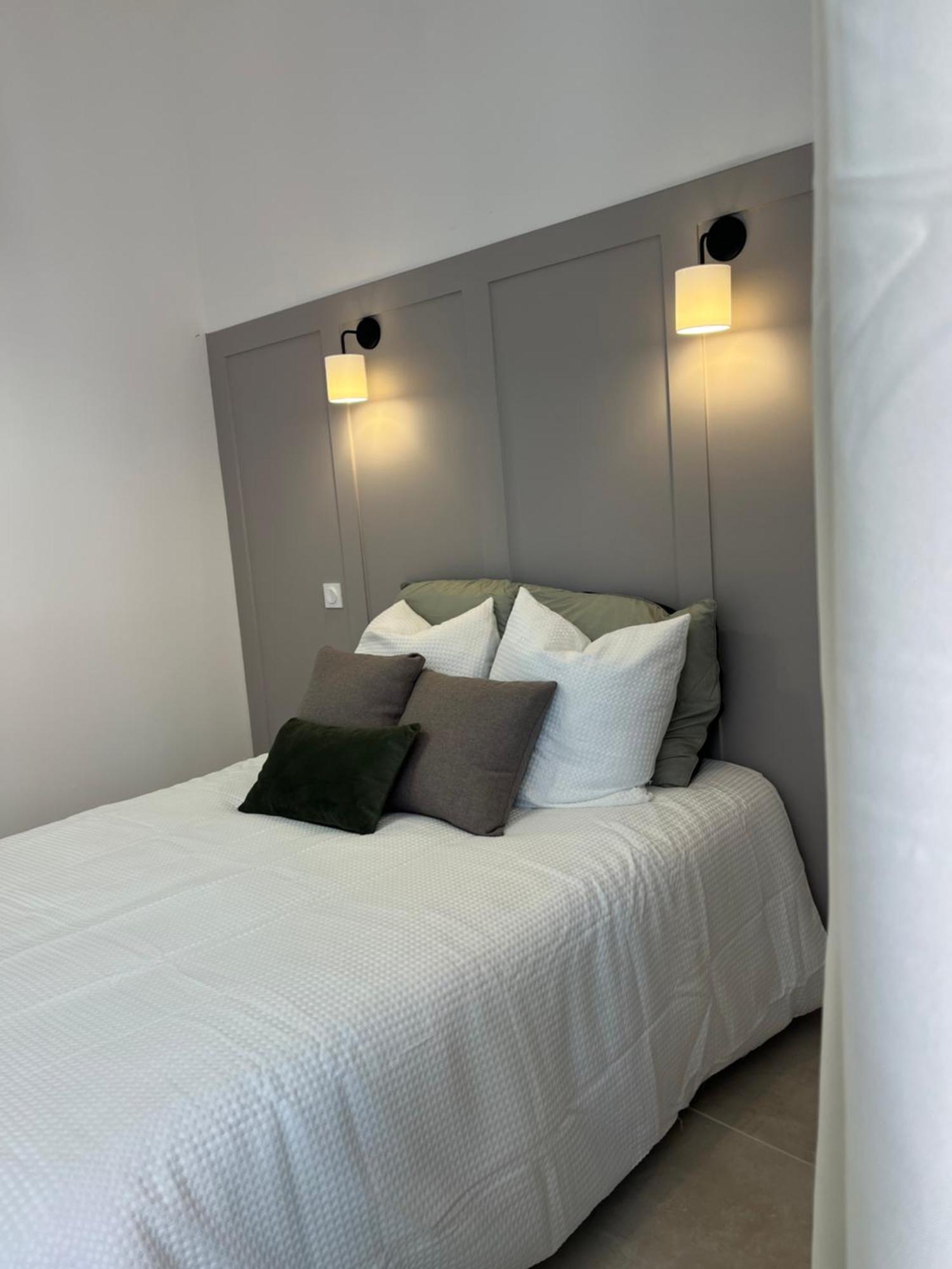 Apartament Duplex Raffine, Elegant & Climatise - La Mezz Nîmes Zewnętrze zdjęcie